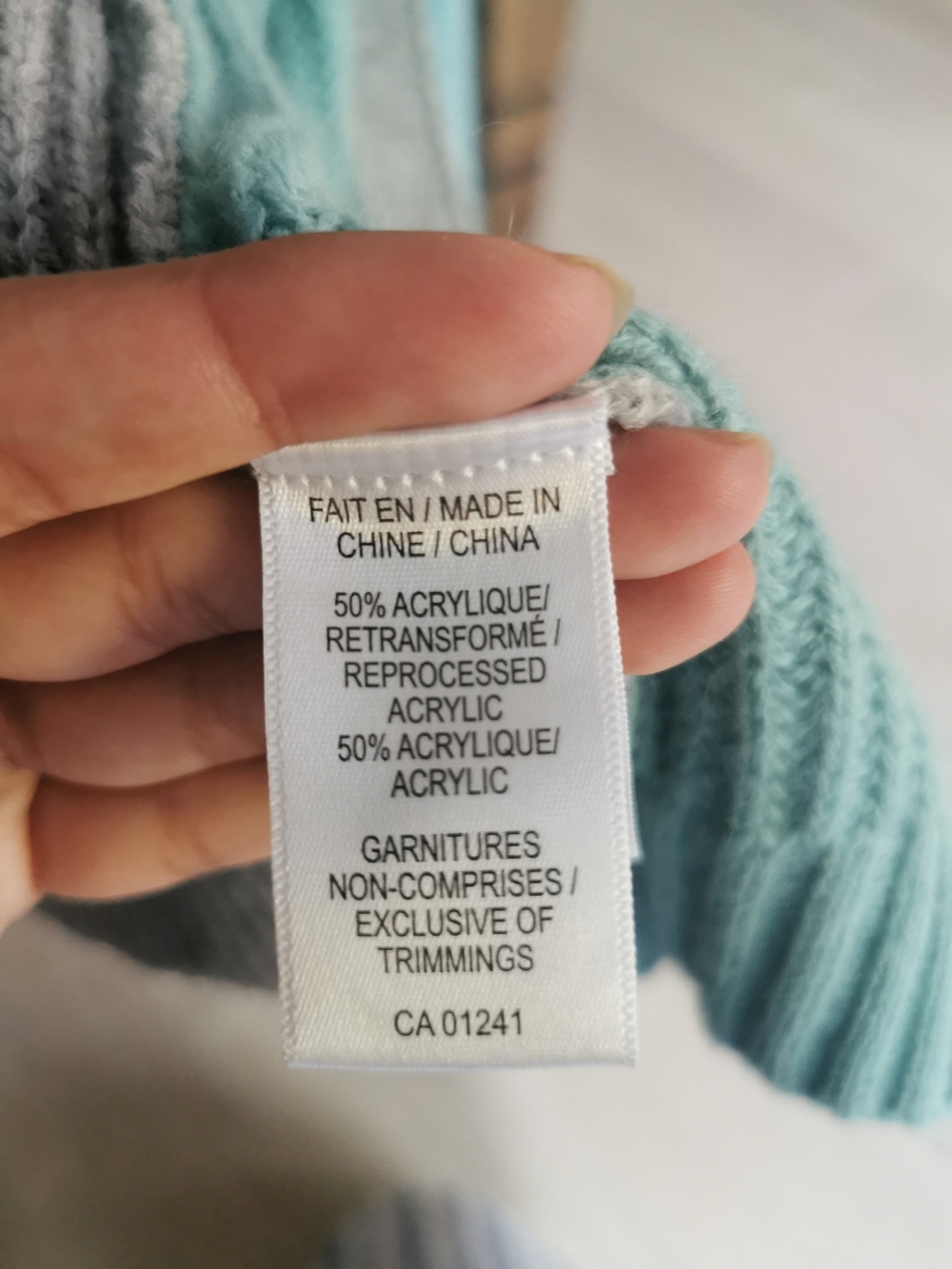 Simons Colorblock Knit Cardigan - Picture 5 of 5